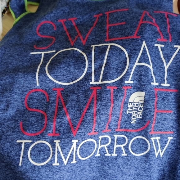 The North Face tank sweat today smile tomorrow - Picture 4 of 8